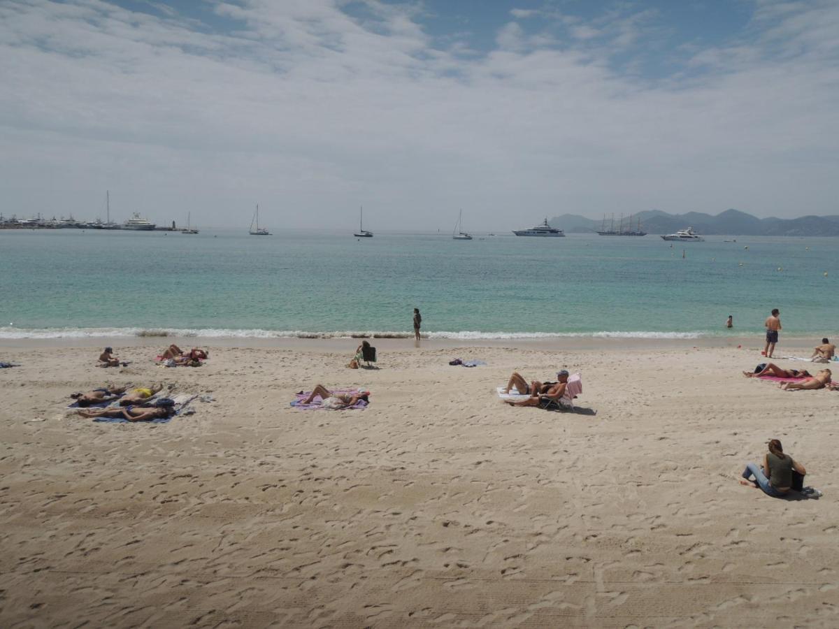 Luxury Family 2Br - Prime Location, Walk To Beach & Shopping, Sunny Balcony - Totolulu Cannes Hoche Exterior foto