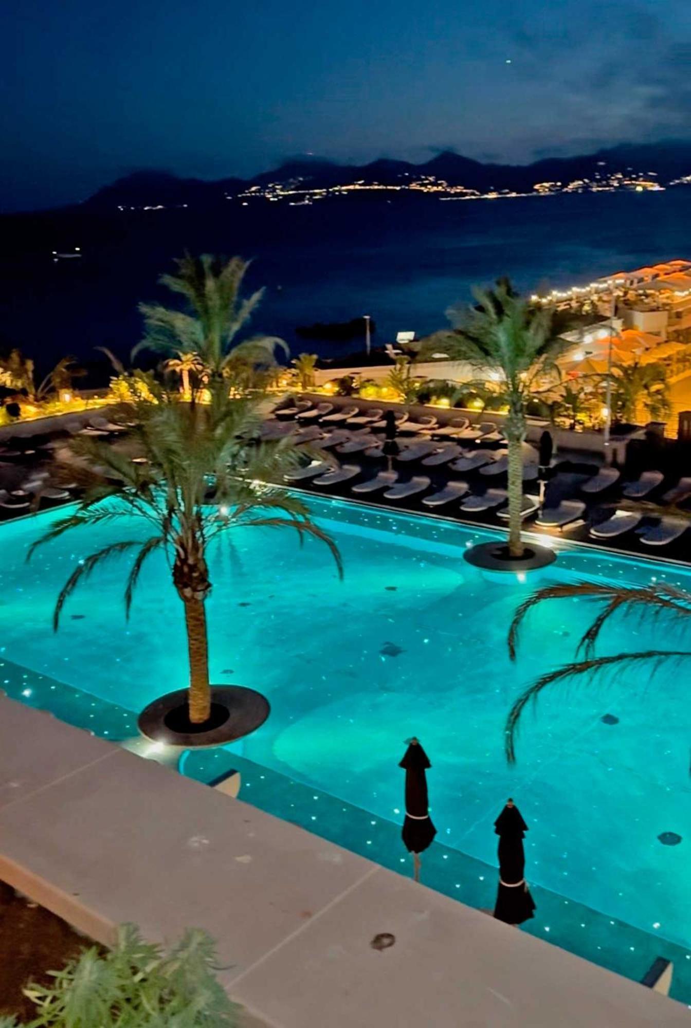 Luxury Family 2Br - Prime Location, Walk To Beach & Shopping, Sunny Balcony - Totolulu Cannes Hoche Exterior foto